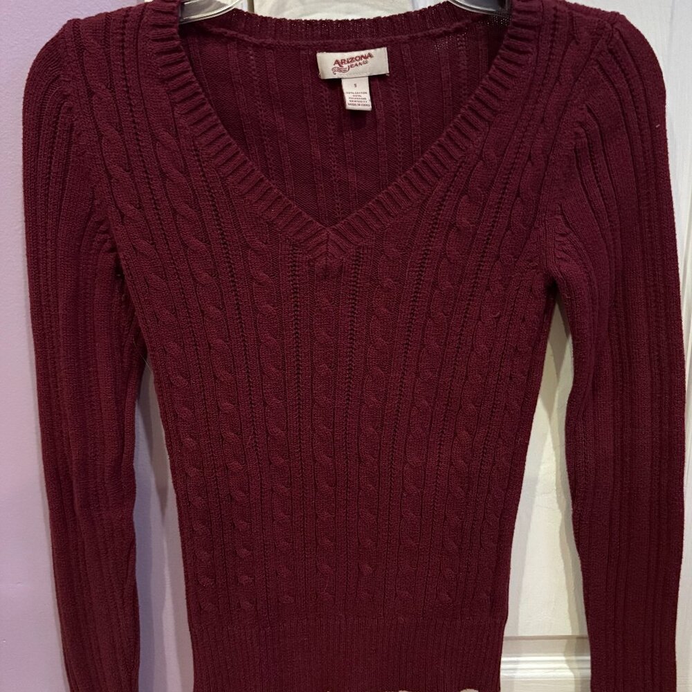 Arizona Jean Company-Size Small-Maroon V-Neck Sweater-Gently Worn-Like New